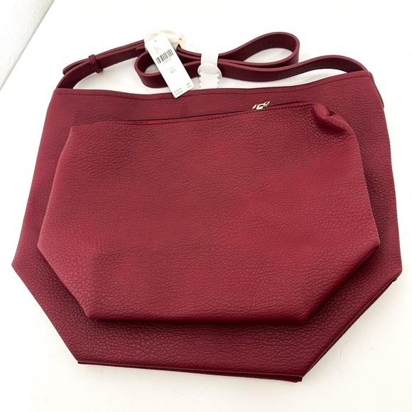 Anthropologie Vegan Leather Buckle Strap Bucket Bag in Red NWT - Picture 14 of 16